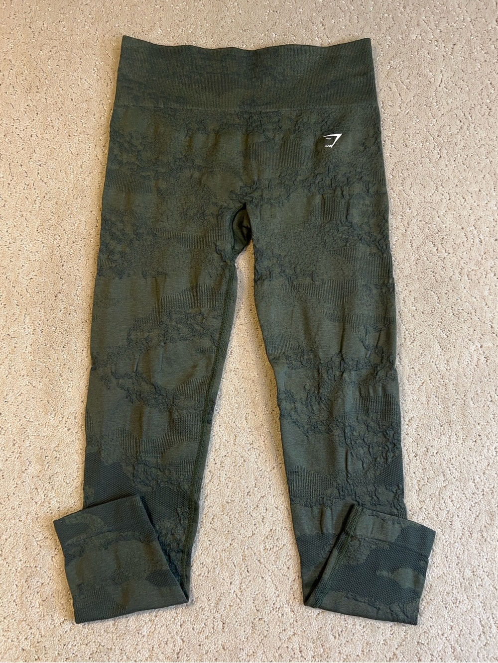 Gymshark Adapt Seamless Camo Leggings Olive Green High Waisted Best for XS/S?